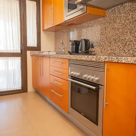 Marina Del Castillo 124