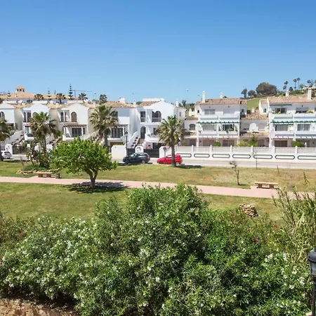 Apartment Marina Del Castillo 124
