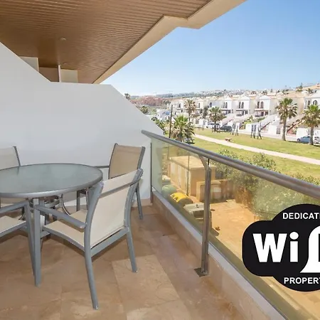 Apartment Marina Del Castillo 124
